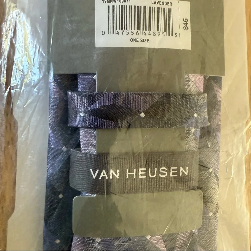 NEW‎ Van Heusen Men's Tie set 1-Rose & 1-Lavender
